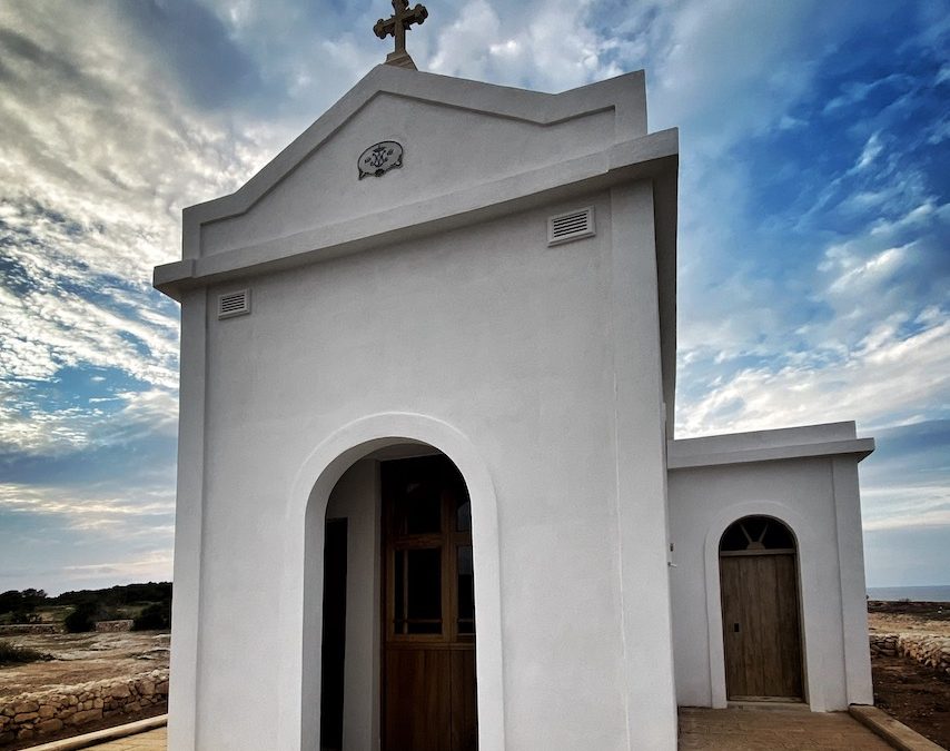 L-Aħrax kápolna